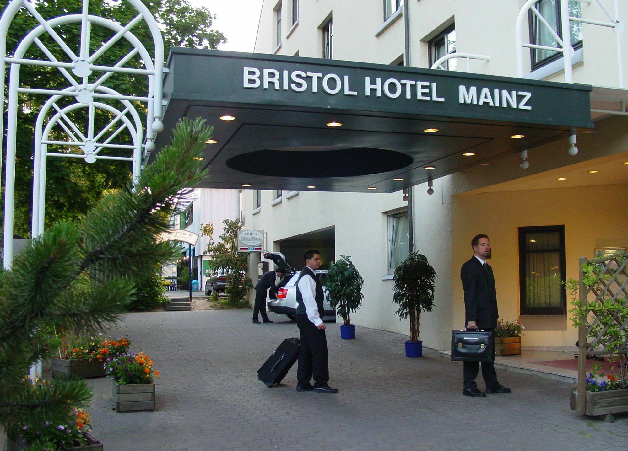 Trip Inn Bristol Hotel Mainz Exterior foto